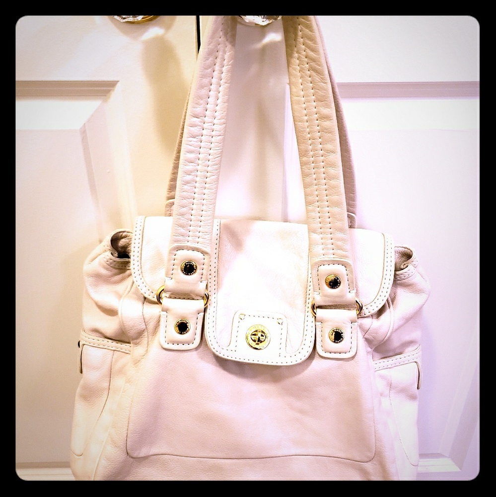 Marc by Marc Jacobs ivory handbag. EUC.